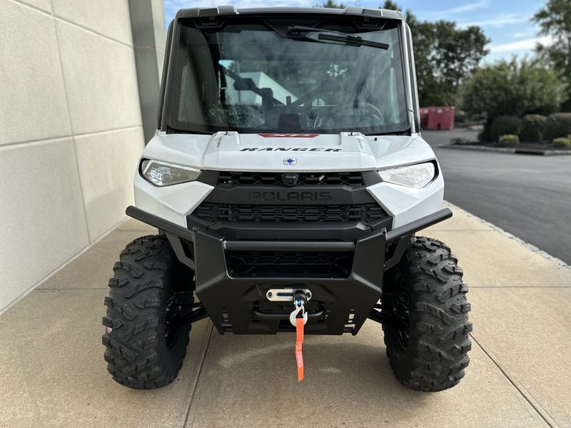2024 Polaris RANGER CREW XP 1000 NorthStar Edition Trail Boss in a Ghost White Metallic with Performance Red Accents exterior color. Cross Country Powersports 732-491-2900 crosscountrypowersports.com 