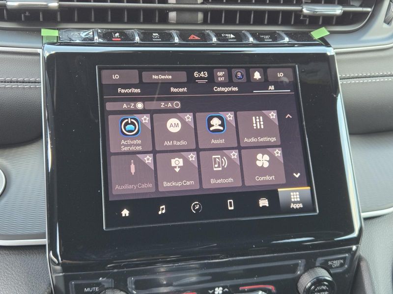 New 2026 Jeep Grand Cherokee Laredo 4x2