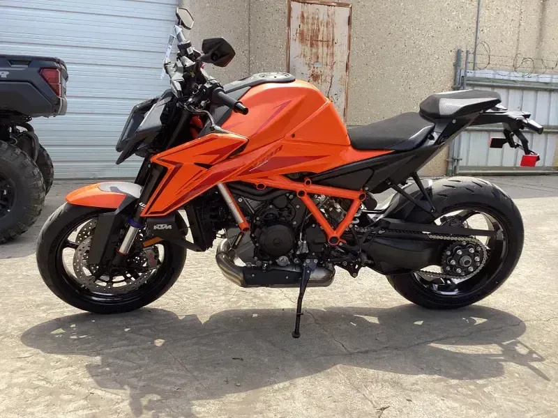 2024 KTM 1390 SUPER DUKE R EVO ORANGE Image 17