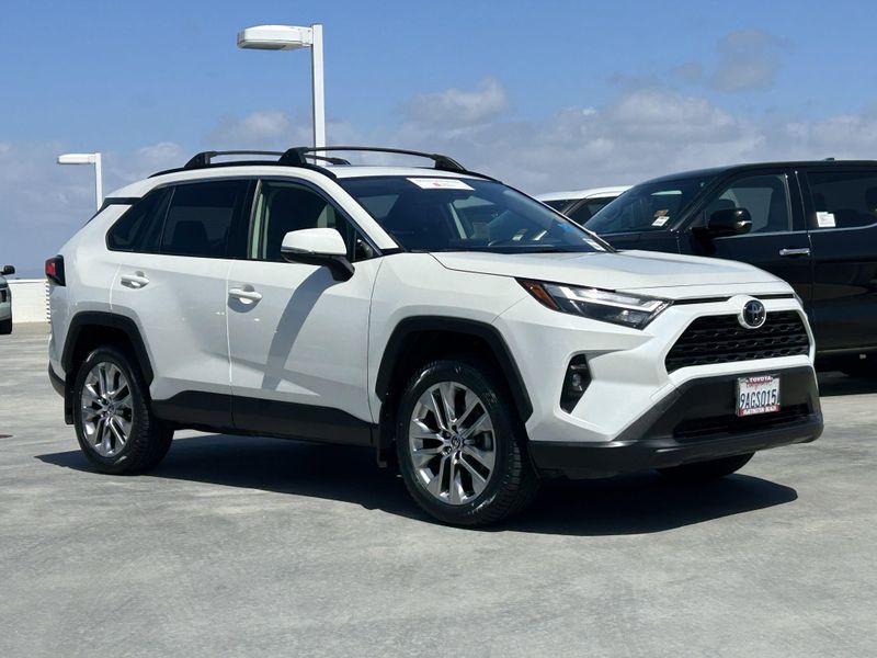 2022 Toyota RAV4 XLE PremiumImage 2