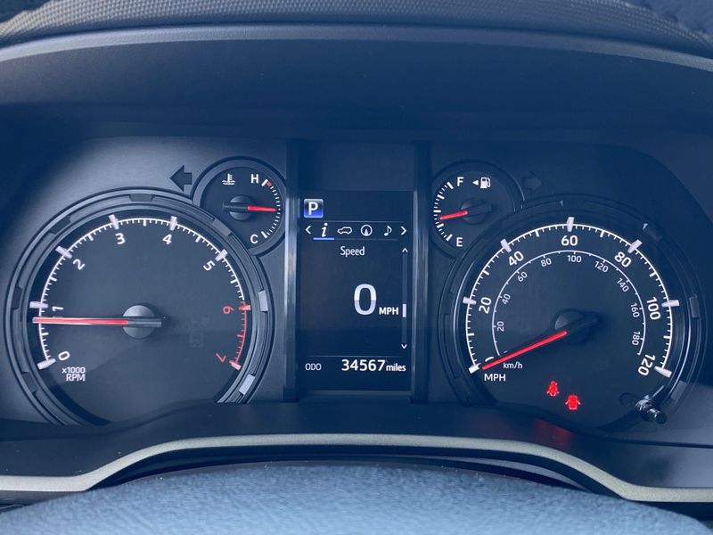 2023 Toyota 4Runner SR5 PremiumImage 29