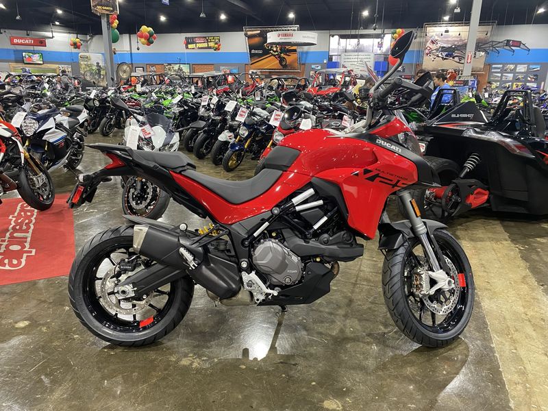 2023 Ducati MULTISTRADA V2 S  in a RED exterior color. Del Amo Motorsports of Redondo Beach (424) 304-1660 delamomotorsports.com 