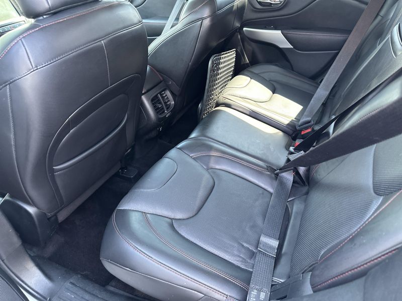 2018 Jeep Cherokee Trailhawk photo 15