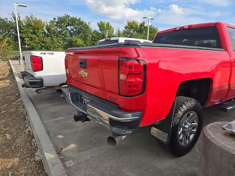 Used 2017 Chevrolet Silverado 2500HD LTImage 3