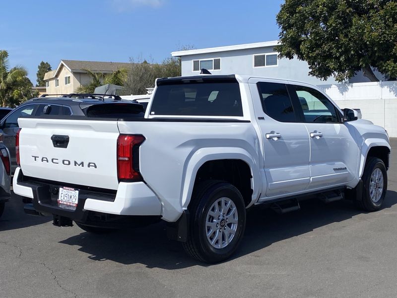 2025 Toyota Tacoma SR5Image 4