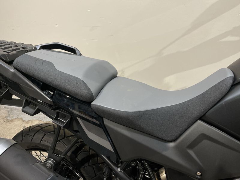 New 2024 Suzuki V-STROM 1050DE Image 16