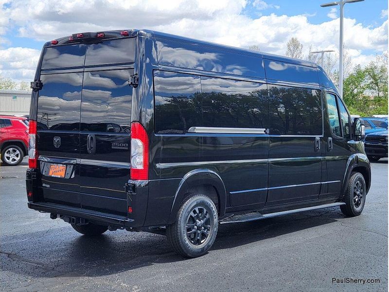 New 2026 RAM Promaster 2500 Slt+ Window Van High Roof 159' Wb