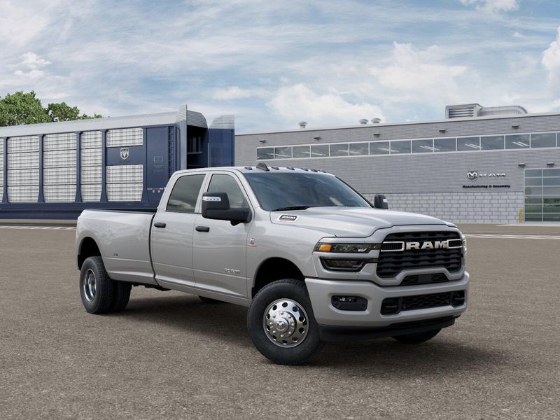 New 2027 RAM 3500 Big HornImage 5