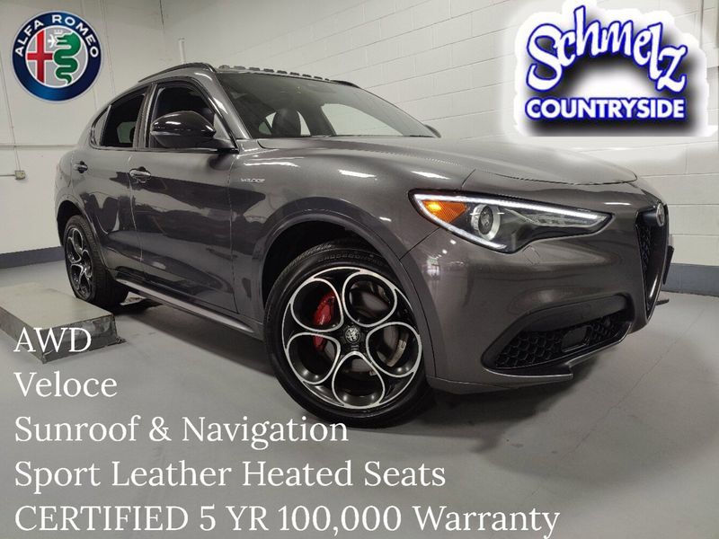 2022 Alfa Romeo Stelvio Veloce AWD w/Sunroof & NavImage 1