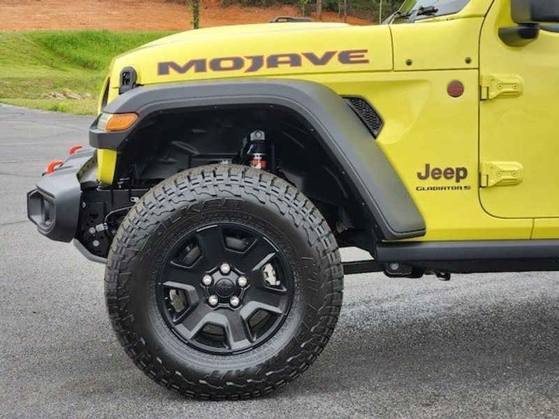 2023 Jeep Gladiator Mojave 4x4Image 6
