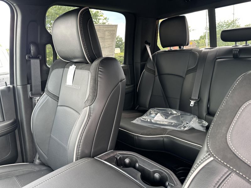 New 2025 RAM 2500 Laramie Crew Cab 4x4 6