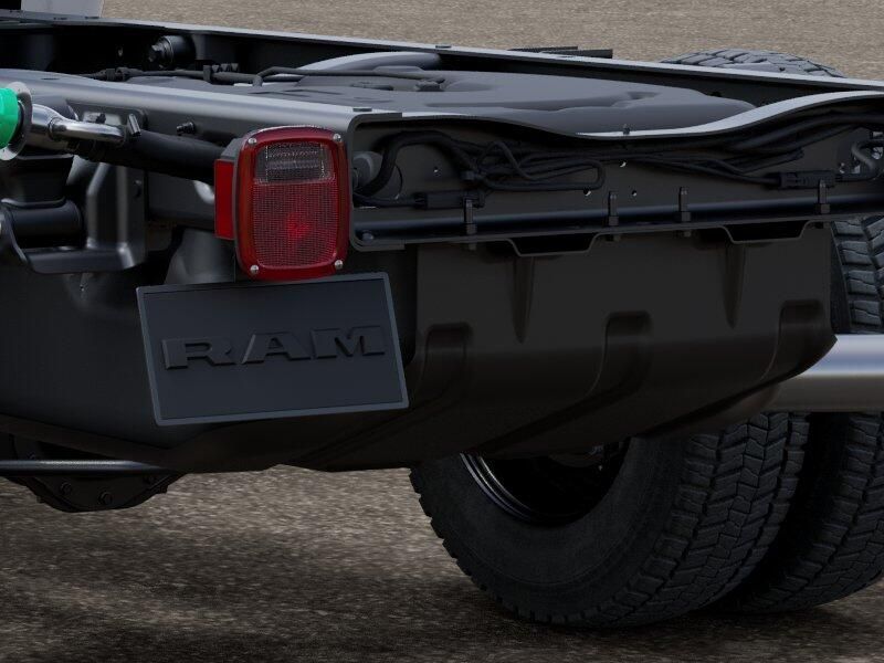 New 2025 RAM 4500 Chassis Cab TradesmanImage 44