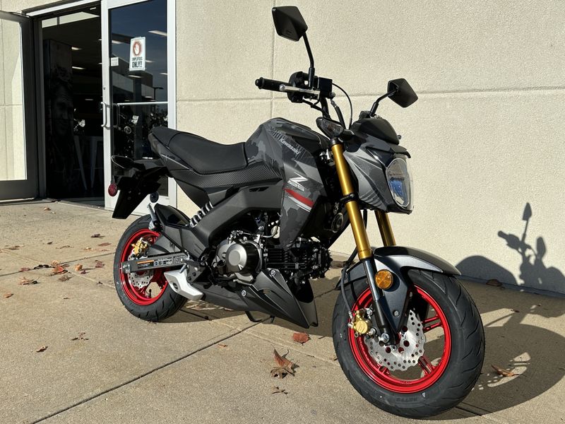 2024 Kawasaki Z125 PRO in a Cypher Camo Gray//Metallic Matte Carbon Gray exterior color. Cross Country Powersports 732-491-2900 crosscountrypowersports.com 