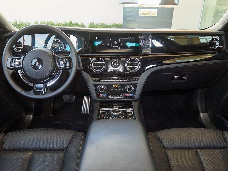 Used 2021 Rolls-Royce Ghost Image 4