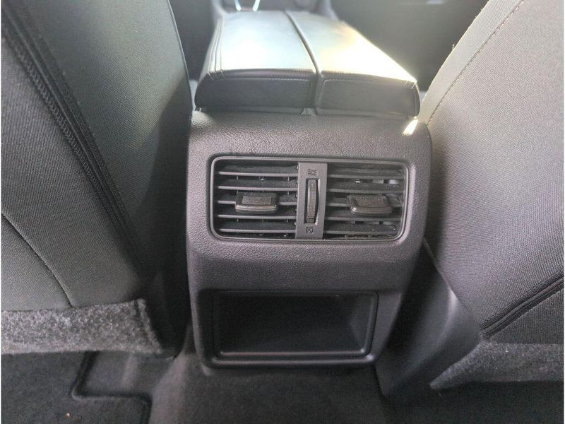 Used 2023 Nissan Rogue SImage 32