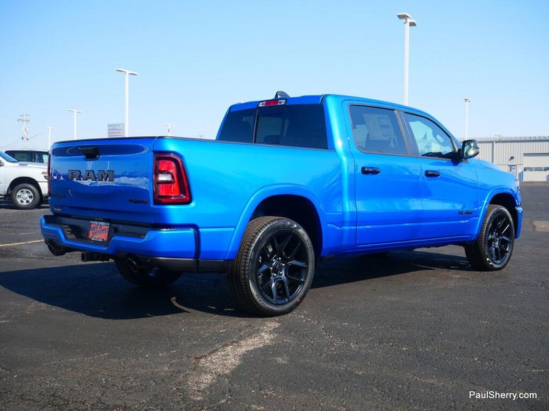 New 2026 RAM 1500 Laramie Crew Cab 4x4 5'7' Box