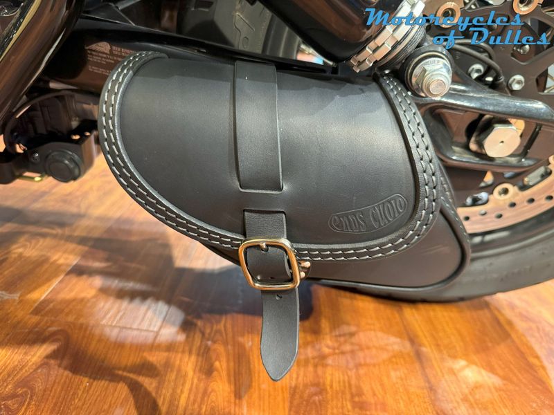 2022 Indian Motorcycle Chief Bobber Dark Horse Image 15