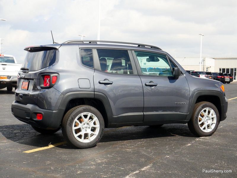 Used 2023 Jeep Renegade Latitude