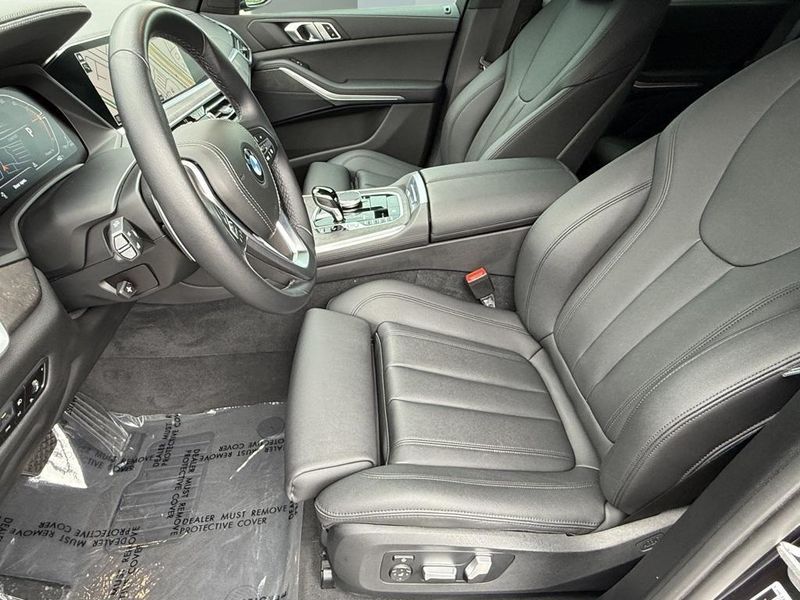 2022 BMW X5 sDrive40iImage 21