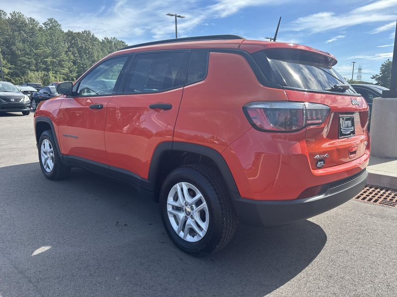 Used 2017 Jeep New Compass SportImage 3