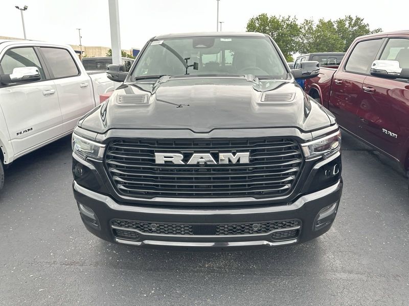 2025 RAM 1500 Laramie Crew Cab 4x4 5