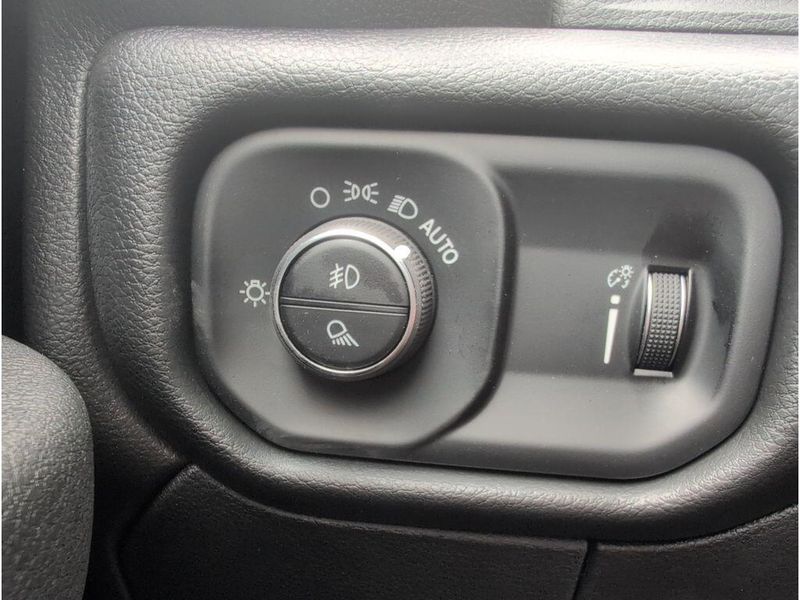 2025 RAM 2500 Tradesman Crew Cab 4x4 6