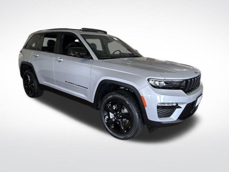2025 Jeep Grand Cherokee Limited 4x4