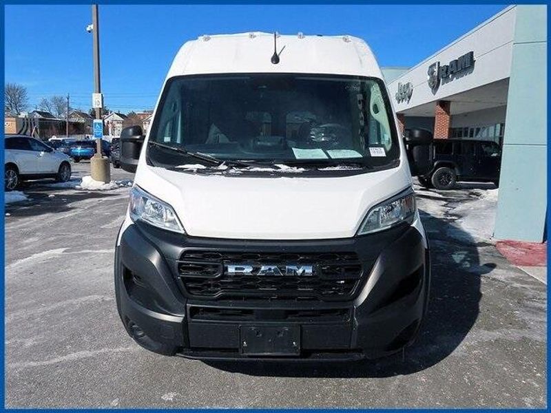 2023 RAM ProMaster 2500 High RoofImage 3