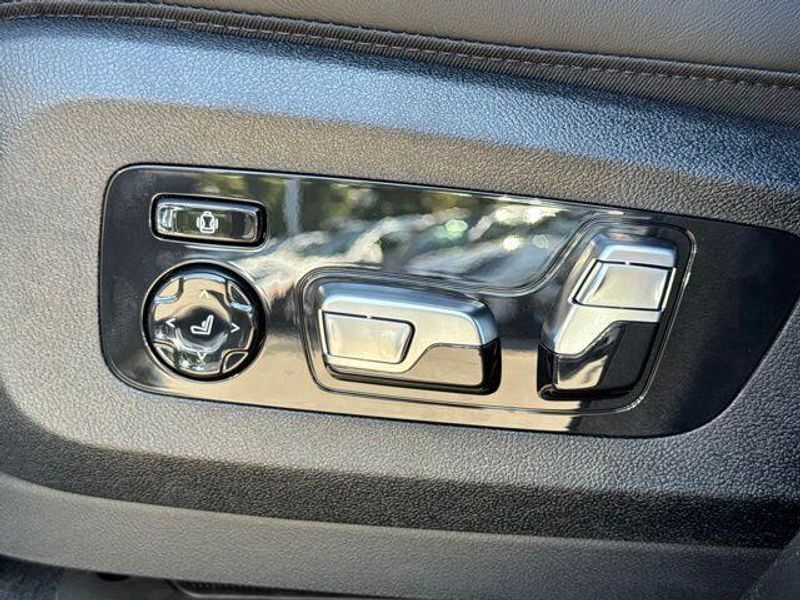 New 2026 BMW X5 M60iImage 18
