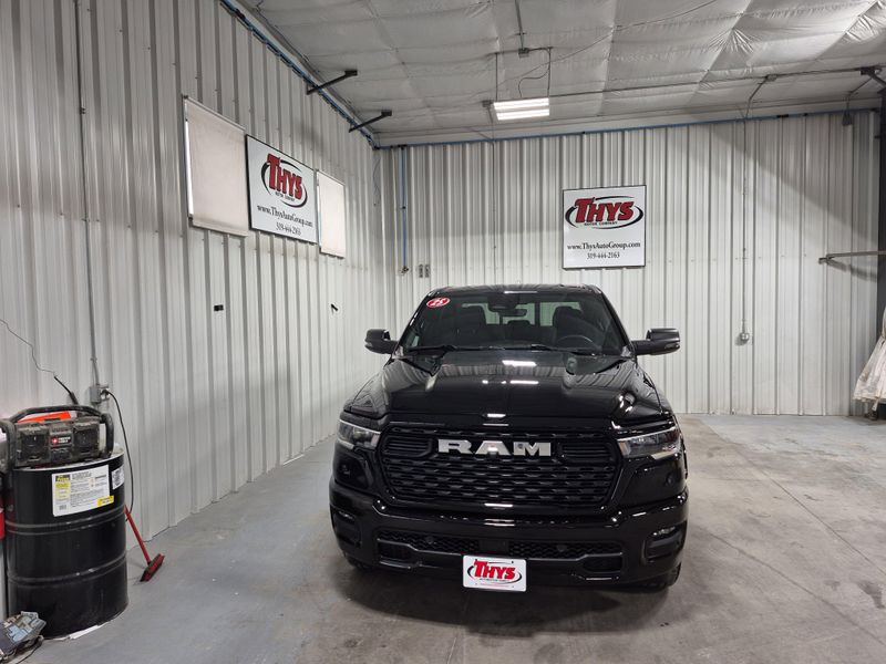 2025 RAM 1500 Big Horn Crew Cab 4x4 5