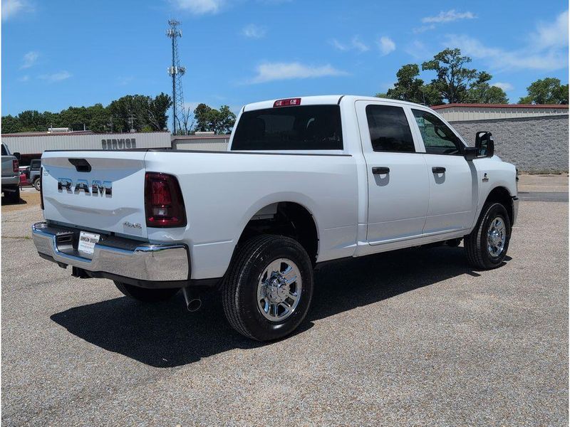 New 2026 RAM 2500 Tradesman Crew Cab 4x4 6