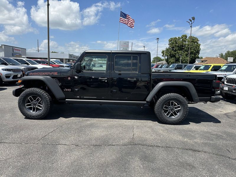 2024 Jeep Gladiator Mojave 4x4Image 5