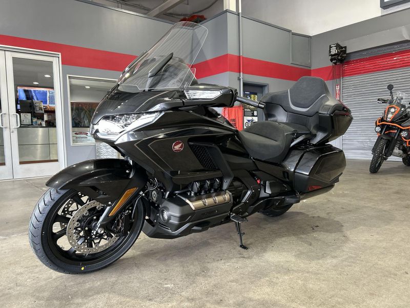 New 2026 Honda GOLDWING TOUR Image 10