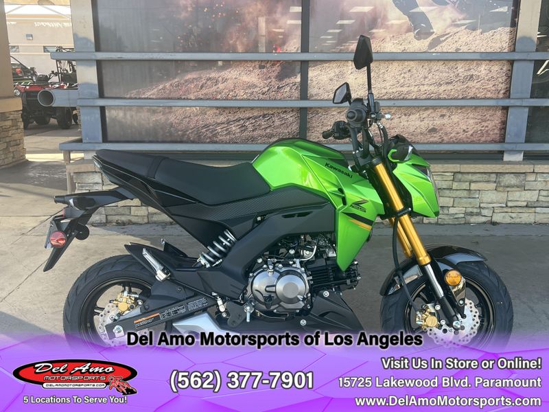 2024 Kawasaki BR125JRFNL-GN1  in a CANDY LIME GREEN exterior color. Del Amo Motorsports of Los Angeles (562) 262-9181 delamomotorsports.com 