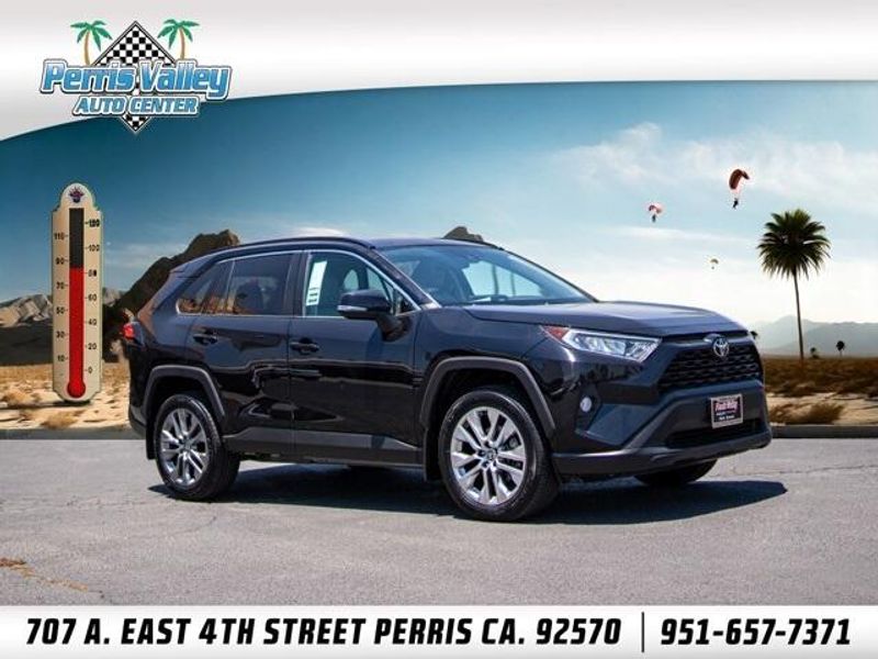 Used 2021 Toyota RAV4 XLE PremiumImage 1