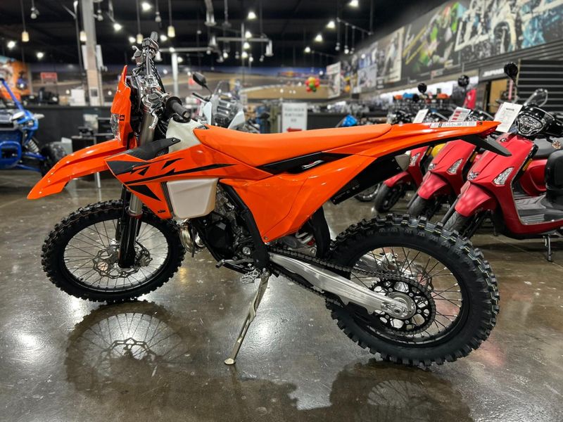 New 2025 KTM 150 XC-W Image 12