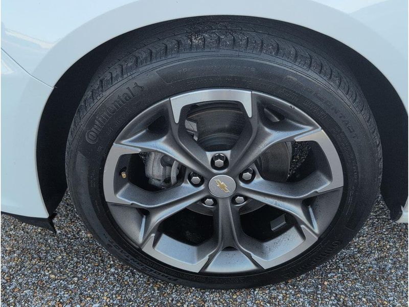 Used 2024 Chevrolet Malibu LTImage 9