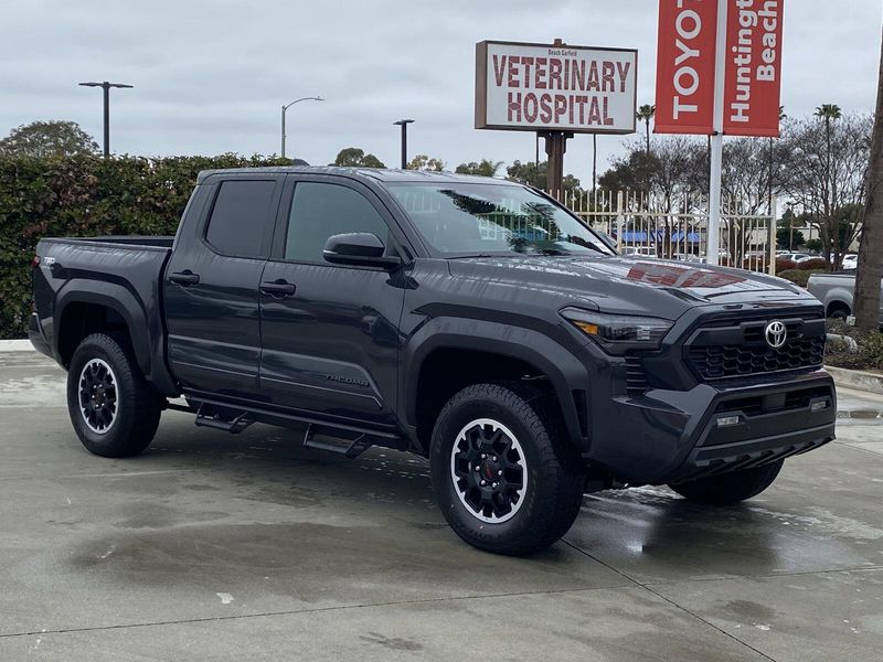 2025 Toyota Tacoma TRD Off RoadImage 2