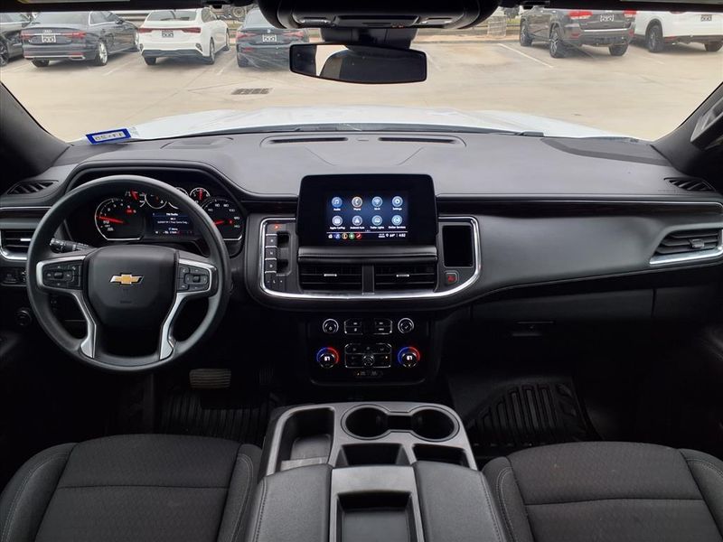 Used 2023 Chevrolet Suburban Commercial FleetImage 14