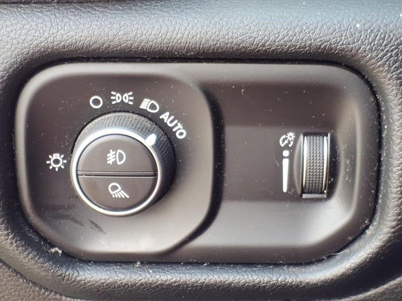 Used 2021 RAM 1500 Big Horn Lone StarImage 18