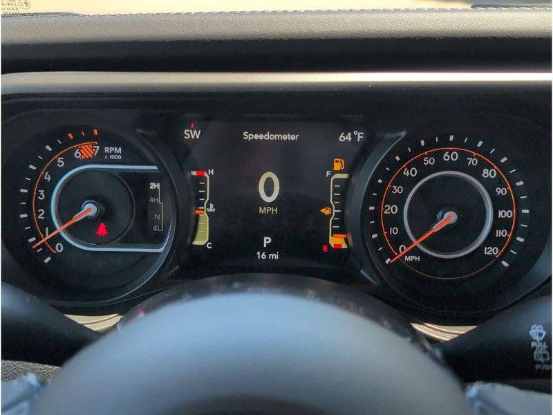New 2026 Jeep Wrangler 4-door SaharaImage 22