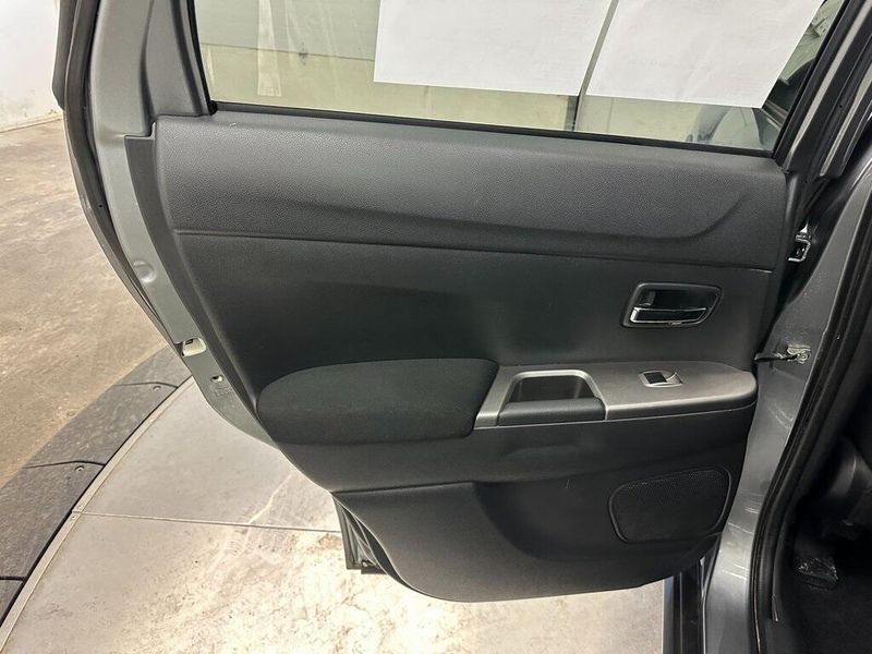 2020 Mitsubishi Outlander Sport 2.0 SEImage 22