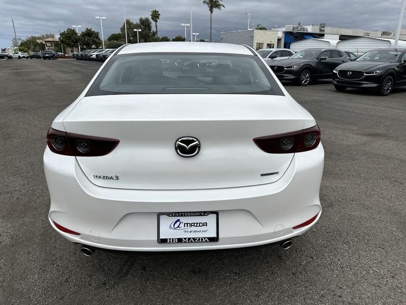 2021 Mazda Mazda3 SelectImage 4