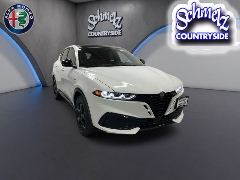 New 2026 Alfa Romeo Tonale Veloce AwdImage 1