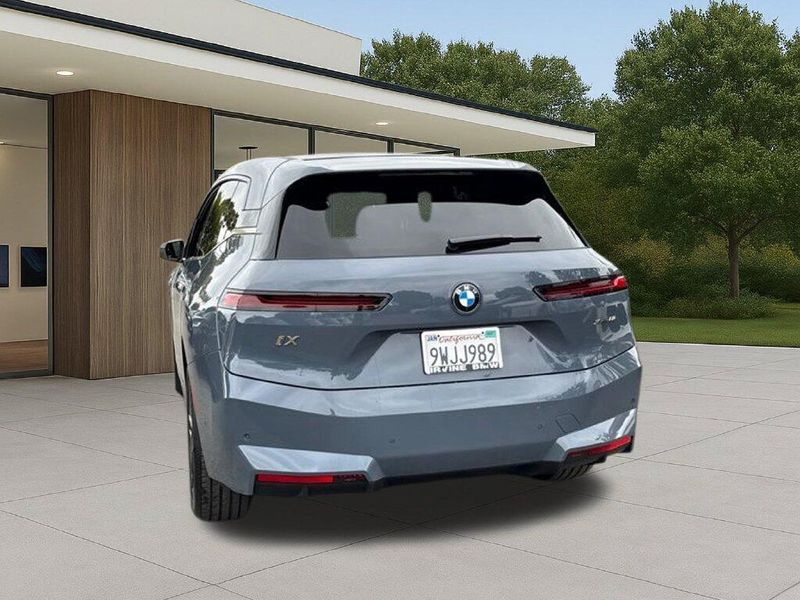 Used 2026 BMW iX xDrive60Image 11