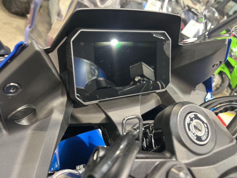 New 2026 Suzuki GSX-8R Image 10