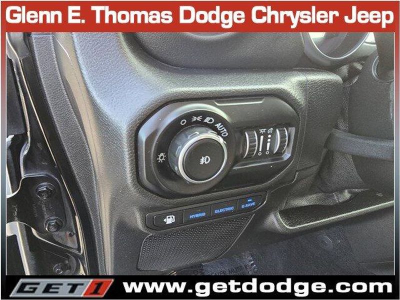 2021 Jeep Wrangler 4xe Unlimited Rubicon photo 20