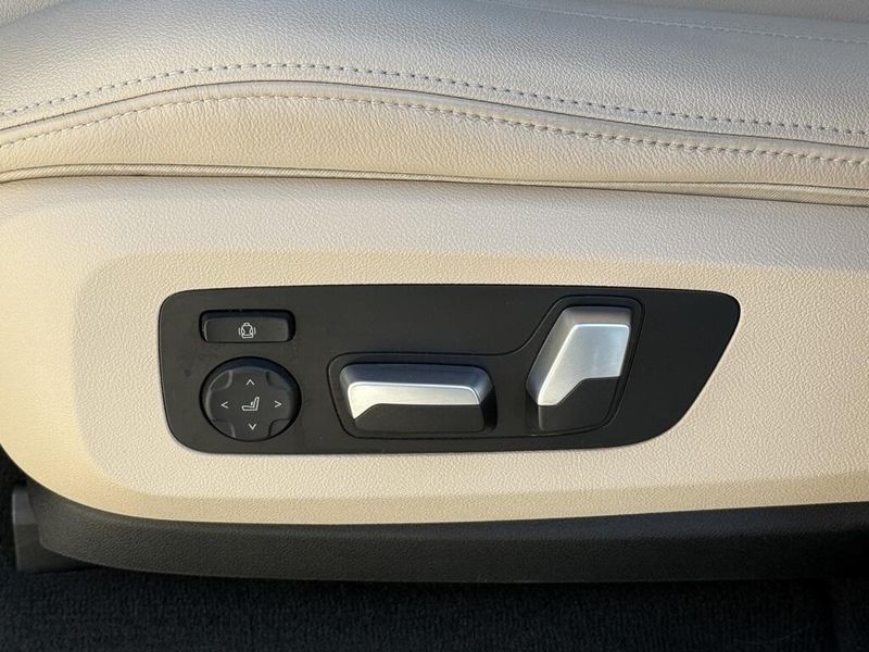 2024 BMW X5 sDrive40iImage 22