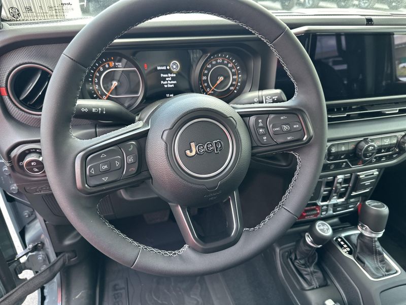 New 2025 Jeep Gladiator Rubicon X 4x4Image 23