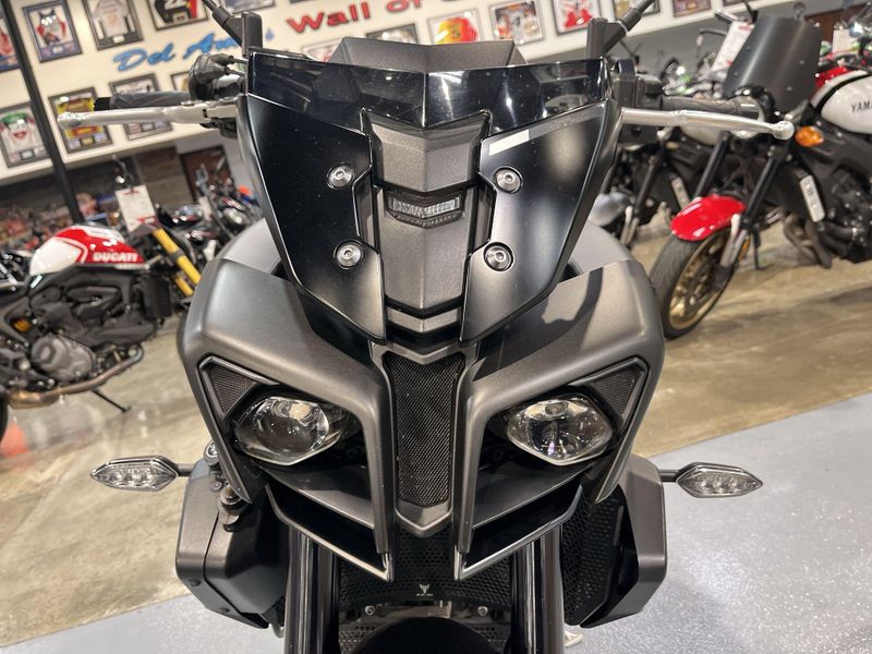 Used 2019 Yamaha MT-10 CA Image 13